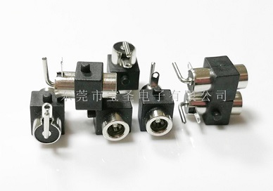 DC電源插座怎么樣使用？